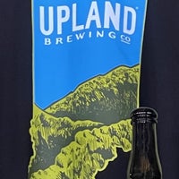 Foto tomada en Upland Brewing Company Brew Pub  por Mark N. el 2/3/2023