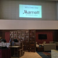 Foto diambil di Delta Hotels by Marriott Prince Edward oleh Wendy D. pada 7/28/2018