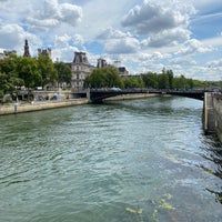 Photo taken at Pont Notre-Dame by Jeff B. on 7/20/2023