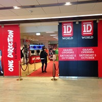Photo taken at 1D World by Simone B. on 10/13/2013