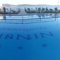 Das Foto wurde bei Hotel Spa Nanin Playa, Sanxenxo von Jose R. am 8/17/2013 aufgenommen