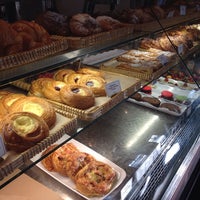 4/10/2014にGerry M.がChampagne French Bakery Cafeで撮った写真