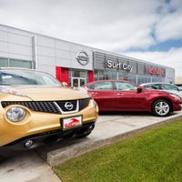 Das Foto wurde bei Surf City Nissan von Surf City Nissan am 11/11/2014 aufgenommen