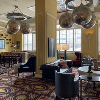 Foto diambil di Kimpton Hotel Monaco Salt Lake City oleh Omar A. pada 4/28/2022