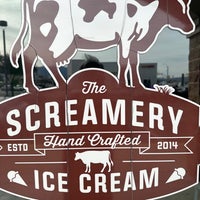Das Foto wurde bei The Screamery Hand Crafted Ice Cream von Gary M. am 2/17/2023 aufgenommen