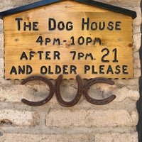 รูปภาพถ่ายที่ The Dog House Saloon at The Tanque Verde Ranch โดย Gary M. เมื่อ 5/7/2023