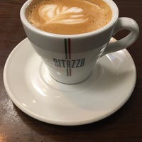 Photo taken at Caffè Ritazza by Niklas W. on 11/5/2019