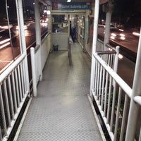 Review Halte TransJakarta Widya Chandra Telkomsel