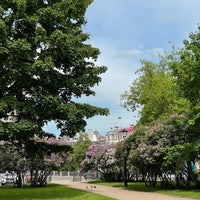 Photo taken at Парк Попова by Daria N. on 6/5/2021