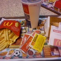 Photo taken at McDonald&amp;#39;s by Lais R. on 10/29/2012