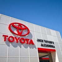 Das Foto wurde bei Jack Taylor&amp;#39;s Alexandria Toyota von Jack Taylor&amp;#39;s Alexandria Toyota am 4/23/2015 aufgenommen