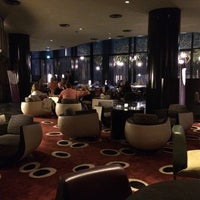 Foto tirada no(a) Lobby Lounge por Peder G. em 1/23/2016