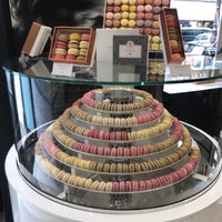 Photo taken at Pierre Marcolini Chocolatier by Turki A. on 9/11/2017