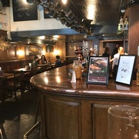 Снимок сделан в The White Swan Pub &amp;amp; Dining Room пользователем Martin H. 10/4/2018