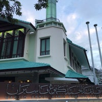Photo taken at Masjid Abdul Hamid Kampong Pasiran (Mosque) by Veriyanta on 3/13/2018