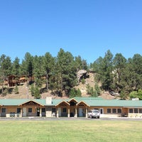 Rock Crest Lodge Cabins Hotel