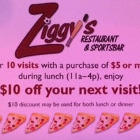 Foto diambil di Ziggy&amp;#39;s Pizza Restaurant And Sports Bar oleh Ziggy&amp;#39;s Pizza Restaurant And Sports Bar pada 11/4/2014
