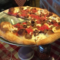 Photo taken at Grimaldi&amp;#39;s Pizzeria by Paul L. on 5/3/2018