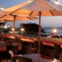 รูปภาพถ่ายที่ Moonstone Beach Bar &amp;amp; Grill โดย Moonstone Beach Bar &amp;amp; Grill เมื่อ 10/31/2014