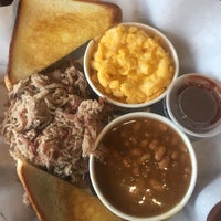 Photo taken at Dickey&amp;#39;s Barbeque Pit by Martín C. on 12/22/2017