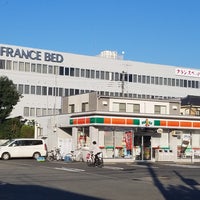 Photo taken at フランスベッド 東京工場 by kogaken1 on 10/18/2016