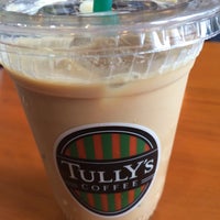 Photo taken at TULLY&#39;S COFFEE 都庁店 by sakurapand on 6/20/2014
