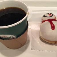 Photo taken at Krispy Kreme Doughnuts by sakurapand on 12/17/2016