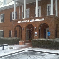 Foto scattata a Coldwell Banker Residential Brokerage da Brett D. il 1/28/2014