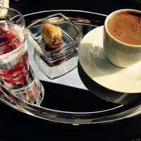 รูปภาพถ่ายที่ Craft Espresso โดย Birgül A. เมื่อ 11/16/2015