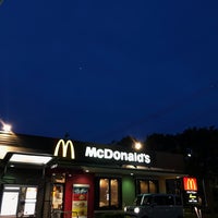 Photo taken at McDonald&#39;s by ɐʍɐsɥo on 7/7/2021