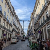 Photo taken at Armazéns do Chiado by Nathan G. on 11/4/2022