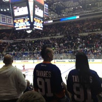 10/16/2013 tarihinde Deborah C.ziyaretçi tarafından New York Islanders Team Store'de çekilen fotoğraf