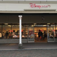Disney Outlet ディズニーストア Now Closed 御殿場市 静岡県 Disney Outlet ディズニーストア Now Closed 御殿場市 静岡県