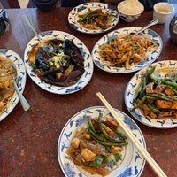 Photo taken at Old Mandarin Islamic Restaurant 老北京 by melleemel on 6/19/2022