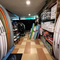 Photo taken at Aqua Surf Shop by melleemel on 1/16/2023