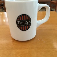 Photo taken at Tully&amp;#39;s Coffee by Ieyasu W. on 9/12/2016