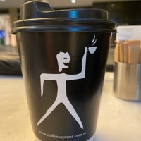 Photo prise au Coffee Sapiens par Léopard 🐆 le10/15/2022