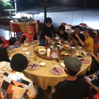 Photo taken at Ocean Green Restaurant &amp;amp; Seafood 海洋青海鲜楼 by Yumi on 7/2/2022