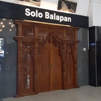 Photo taken at Stasiun Solo Balapan by Dewi W. on 9/9/2023