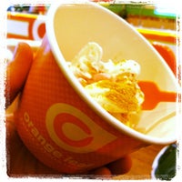 Photo taken at Orange Leaf Frozen Yogurt by Charlie M. on 10/14/2012
