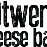 Das Foto wurde bei 20twenty cheese bar von 20twenty cheese bar am 4/19/2015 aufgenommen