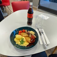 Photo taken at Austrian Airlines Business Lounge | Schengen Area by ben was there on 8/3/2023