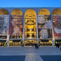 Foto tirada no(a) Metropolitan Opera House por Gary K. em 4/21/2024