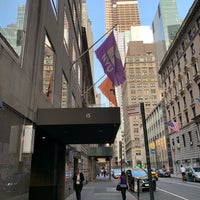 Foto diambil di The Princeton Club of New York oleh Gary K. pada 7/11/2019