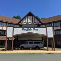 7/17/2016にGary K.がEnglish Inn of Charlottesvilleで撮った写真