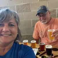 Photo taken at Right Brain Brewery by Brenda D. on 7/29/2022