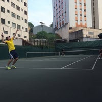 Photo taken at Play Tennis - Aclimação by Gisele L. on 3/29/2014