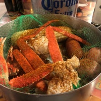 Photo taken at Joe&#39;s Crab Shack by Stevy T. on 6/3/2019