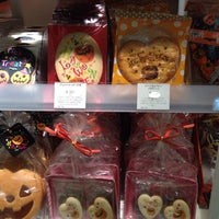 It S Demo 札幌アピア店 Sapporoの婦人服