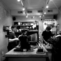 11/8/2014 tarihinde elle m.ziyaretçi tarafından Spitfire Coffee'de çekilen fotoğraf